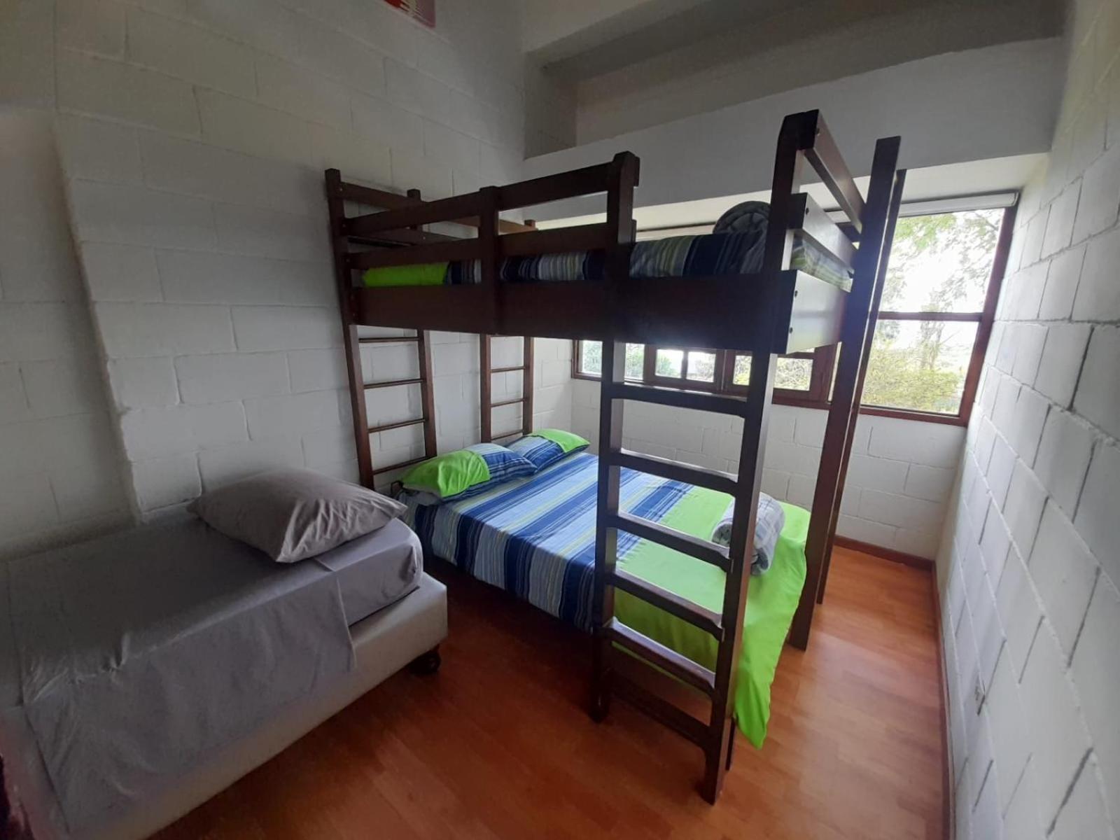 Hotel Maca Lago Calima Dış mekan fotoğraf