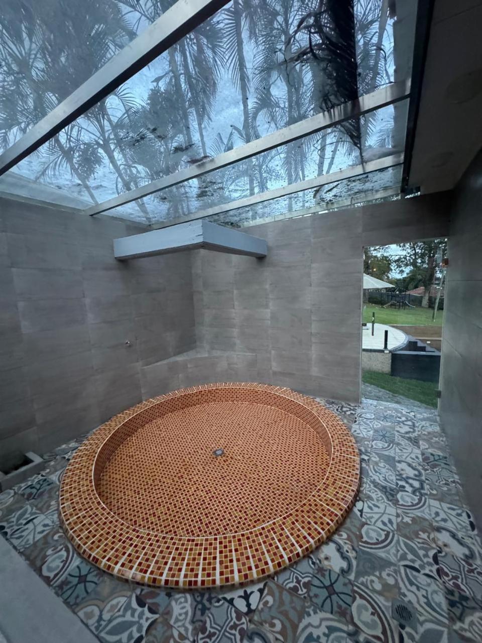 Hotel Maca Lago Calima Dış mekan fotoğraf