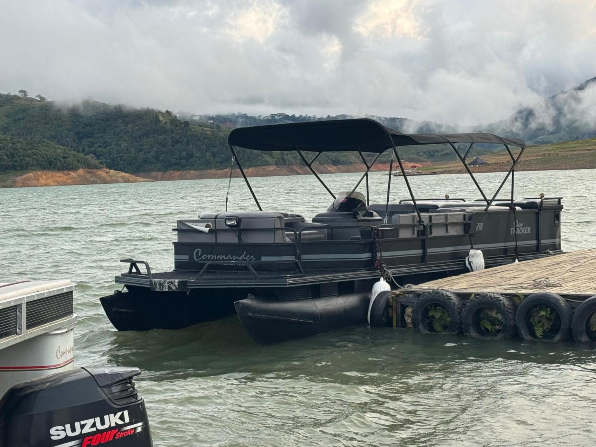 Hotel Maca Lago Calima Dış mekan fotoğraf