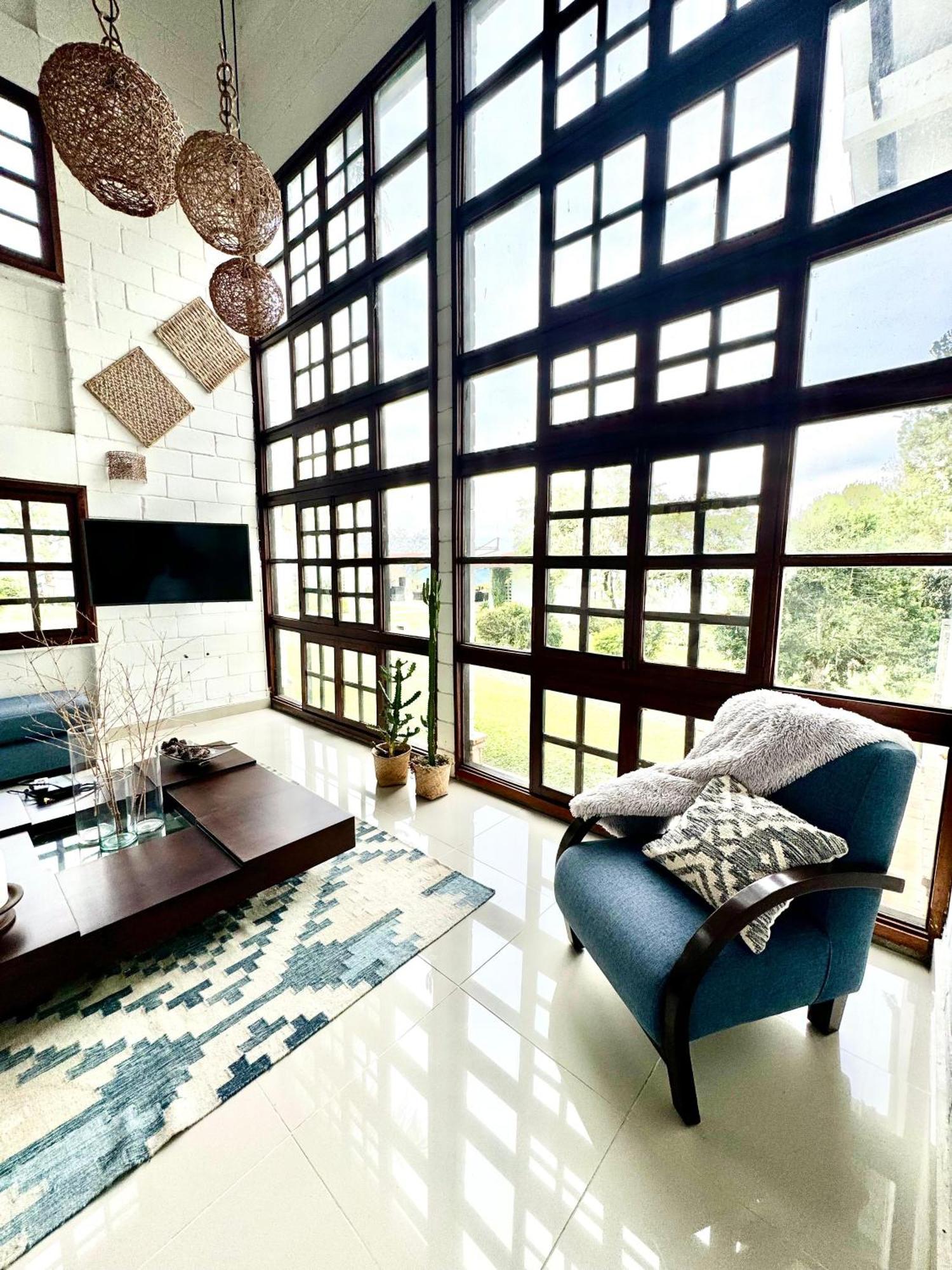 Hotel Maca Lago Calima Dış mekan fotoğraf